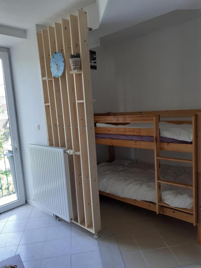 Studio En Plein Centre Ville - 2 A 4 Personnes Tence Eksteriør billede